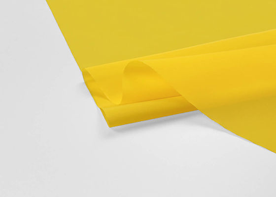 43T 110黄色い色のナイロン シルク スクリーン印刷の網ロール